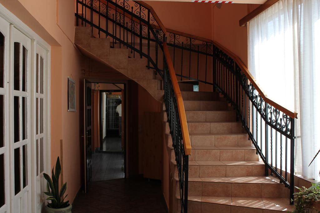 Pension Tip-Top Targu-Mures Bagian luar foto